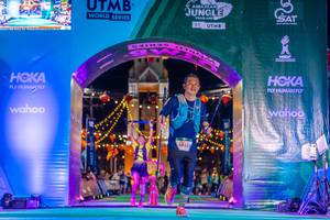 BIB: 013, 5453
                            <button type="button" onclick="openModal(21813033)" class="btn btn-primary btn-sm float-right btn-popup" data-toggle="modal" data-target=".modal-high-quality">
                        <i class="fas fa-shopping-cart"></i> Add to Cart
                    </button>
                                            <button type="button" onclick="isThisMe(21813033, true)" class="btn btn-success btn-sm float-right btn-popup btn-isme hidden" data-toggle="tooltip" data-placement="bottom" title="นี่คือรูปของคุณใช่ไหม คลิกที่นี่เพื่อเอาเข้าอัลบั้ม">
                        <i class="fas fa-plus"></i> Add to album
                    </button>
                    <button type="button" onclick="isThisMe(21813033, false)" class="btn btn-warning btn-sm float-right btn-popup btn-isnotme hidden">
                        <i class="fas fa-ban"></i> Remove from album
                    </button>